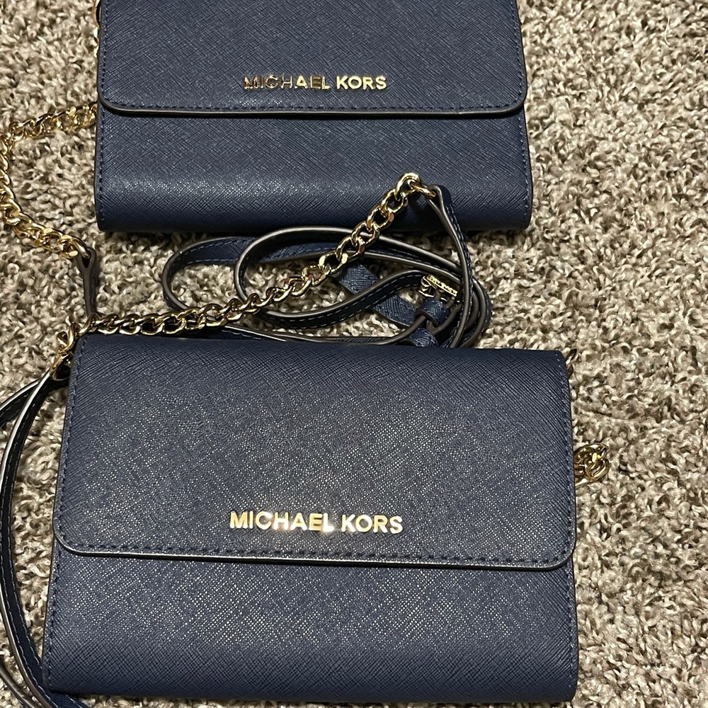 Michael kors crossbody bags